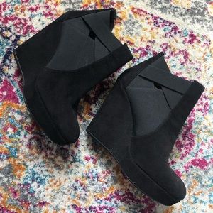 Stuart Weitzman Black Suede Hiyola Platform Wedge